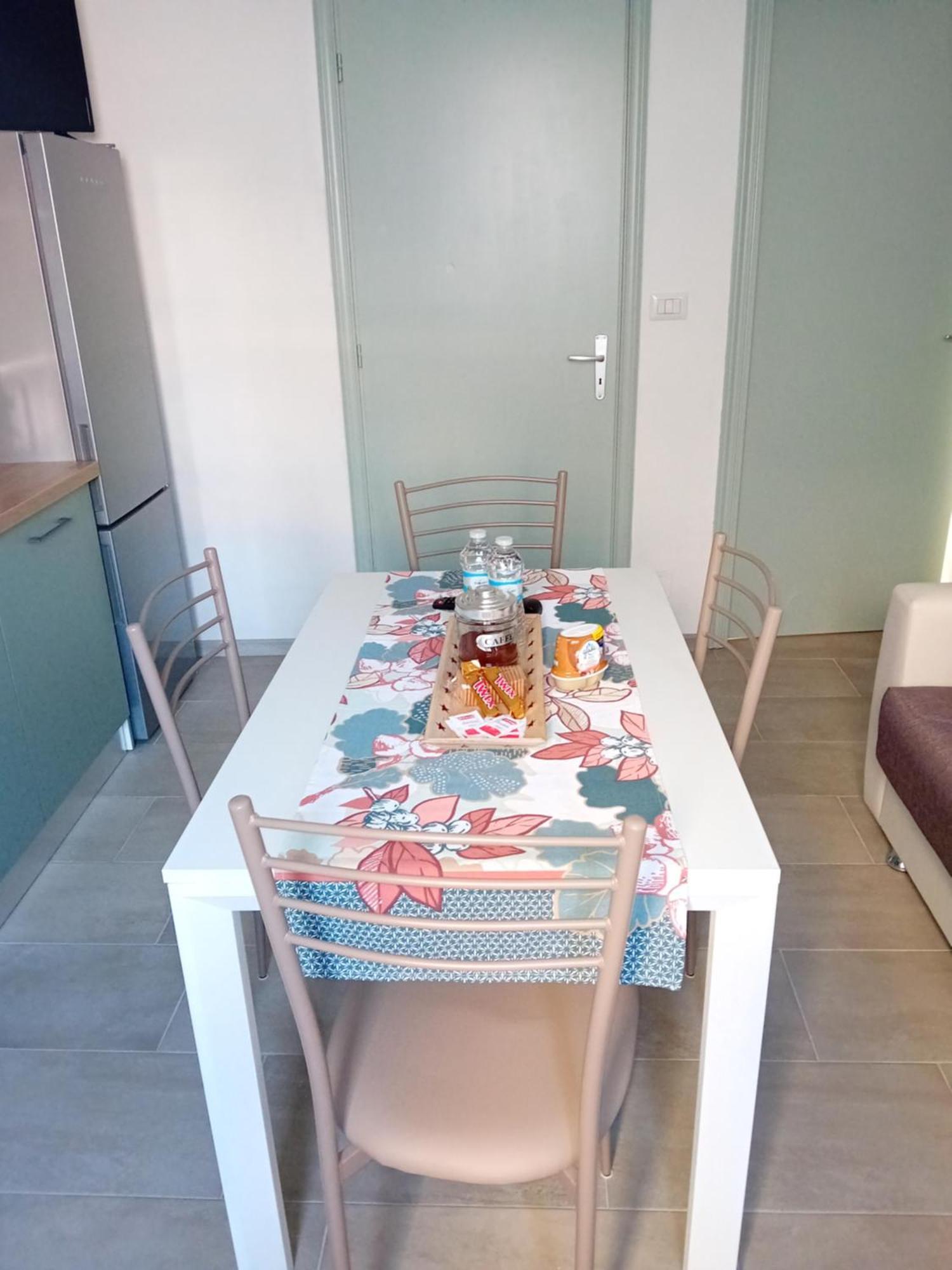 Petite Maison Άστι Εξωτερικό φωτογραφία